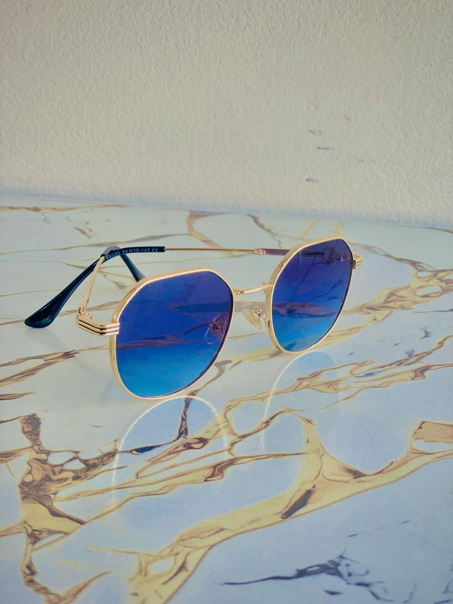 2 Metal frame Glasses