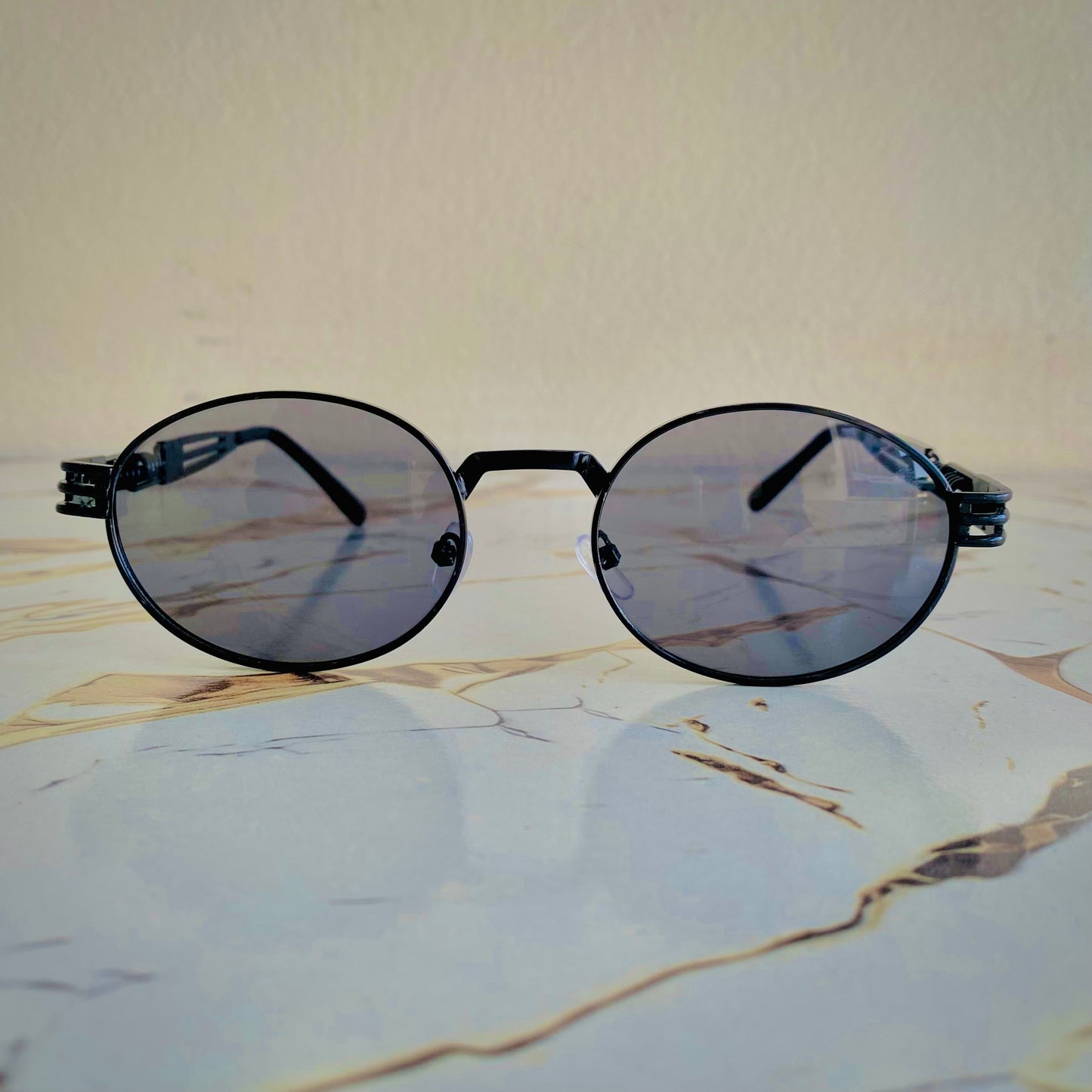 Metal Fram Black Glasses